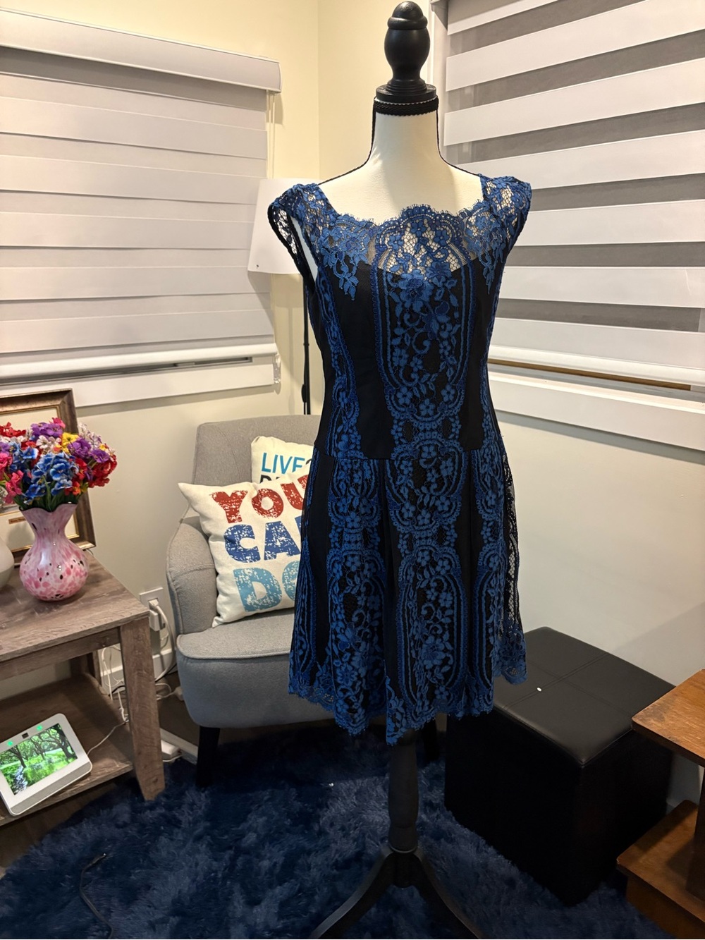 💙 Nanette Lepore Royal Blue & Black Lace Cocktail Dress (Size 2) 💙